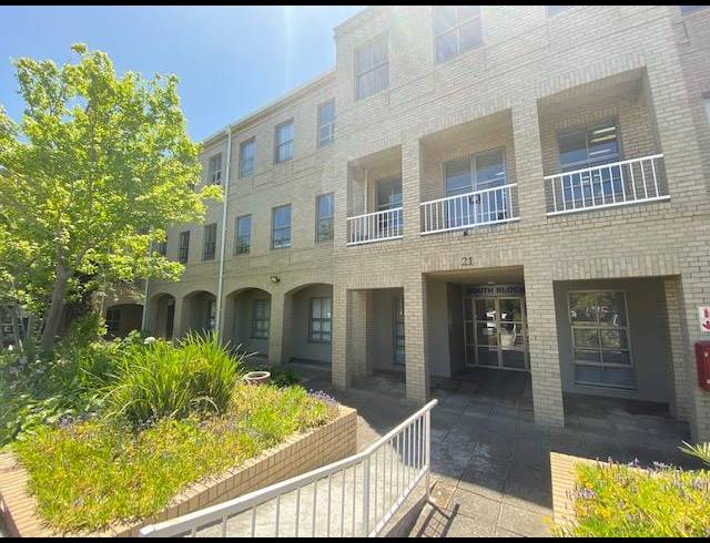 162M² OFFICE TO LET IN RONDEBOSCH